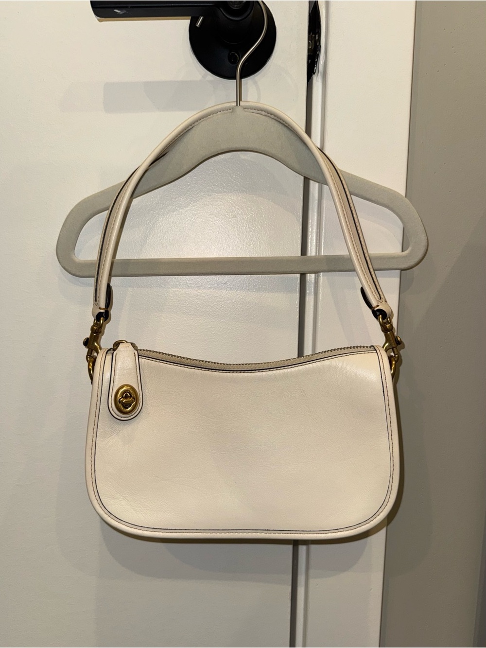 Coach White/Cream Swinger Purse